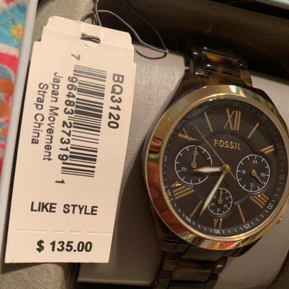 Fossil Watch - Picture 3 of 4